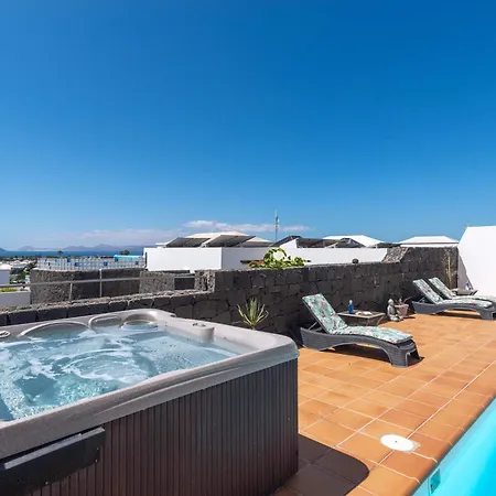 Villa Lobos - Retro Family By Now Playa Blanca (Lanzarote)