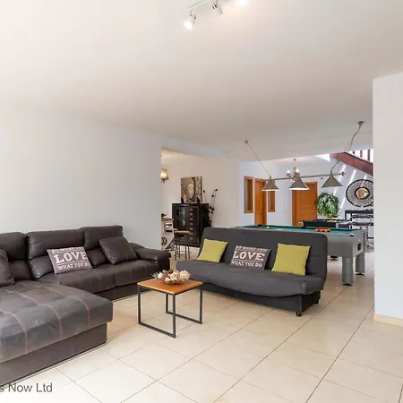 Villa Lobos - Retro Family By Now Playa Blanca (Lanzarote)