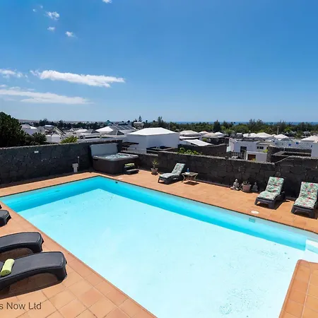 Villa Lobos - Retro Family By Now Playa Blanca (Lanzarote)